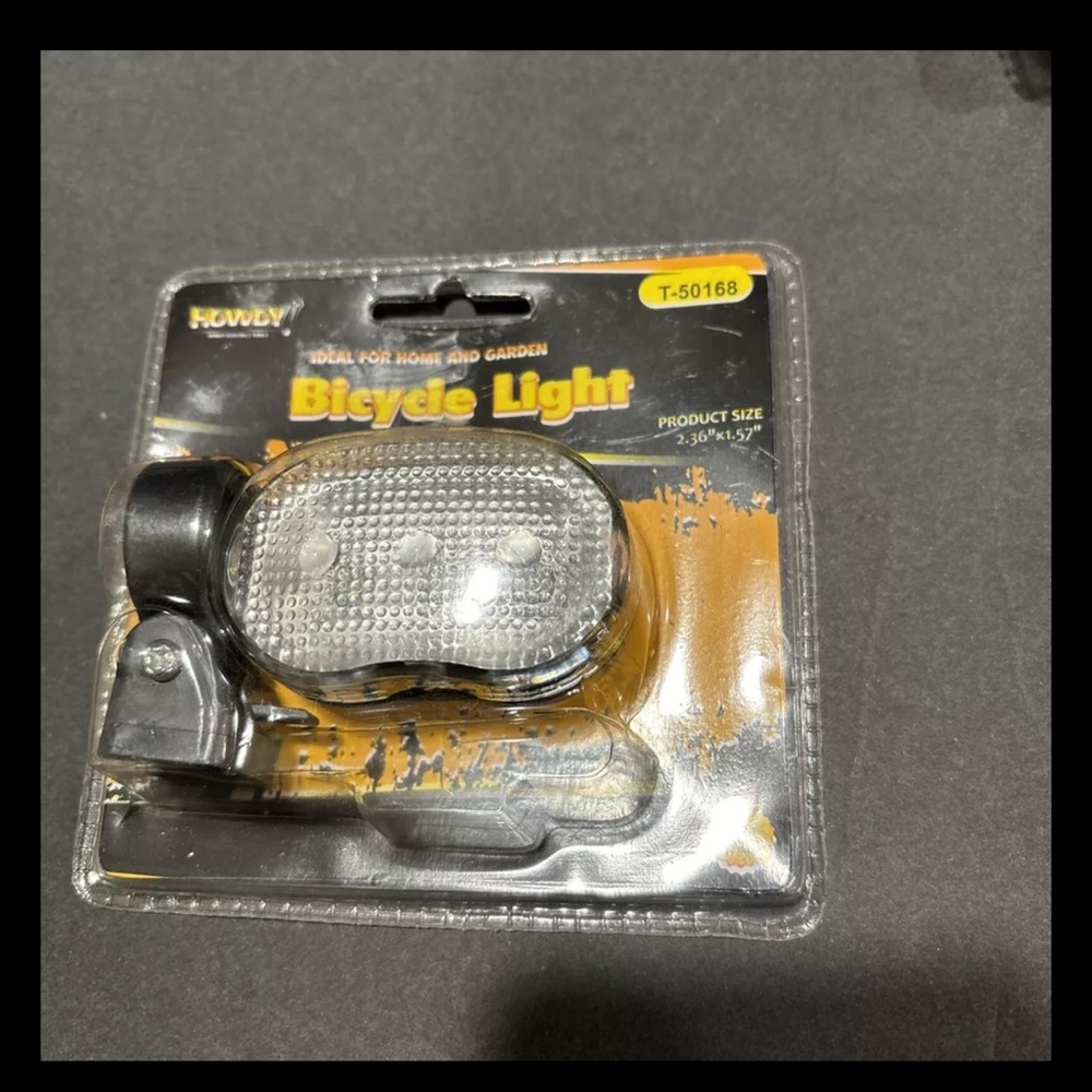 Howdy Rear Bicycle Light. Battery Powered . 3 Available For Separate Purchase